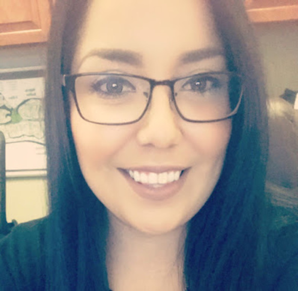 Meet your Posher, Loretta - Picture 1 of 1